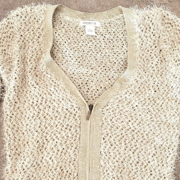 Arden B Cardigan - Picture 2 of 7